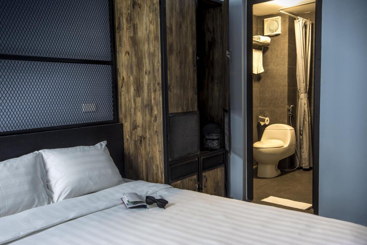 The Chi Novel Hostel Ханой Экстерьер фото