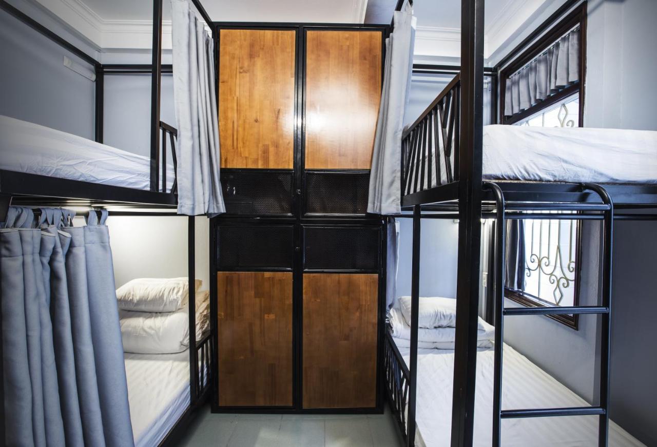 The Chi Novel Hostel Ханой Экстерьер фото