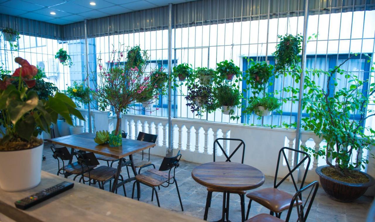 The Chi Novel Hostel Ханой Экстерьер фото